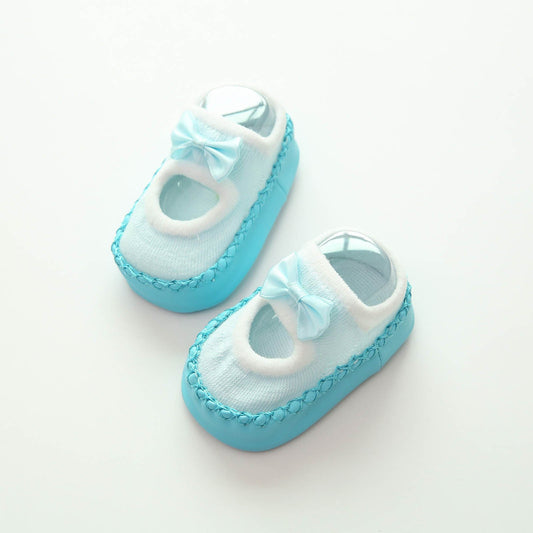 Infant Kids Non-Slippery Sneakers / أحذية رياضية للأطفال الرضع غير زلقة